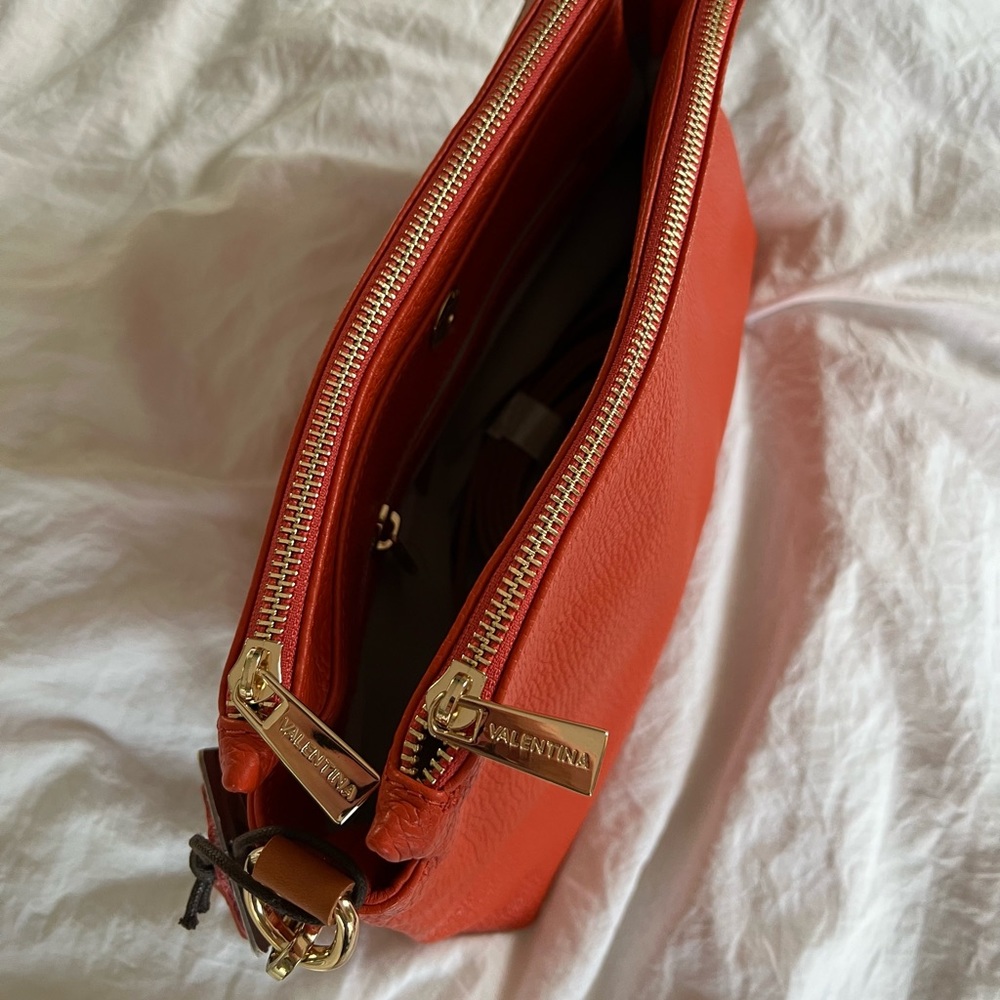 Valentina 1993 Orange Leather Shoulder Bag - Picture 8 of 11